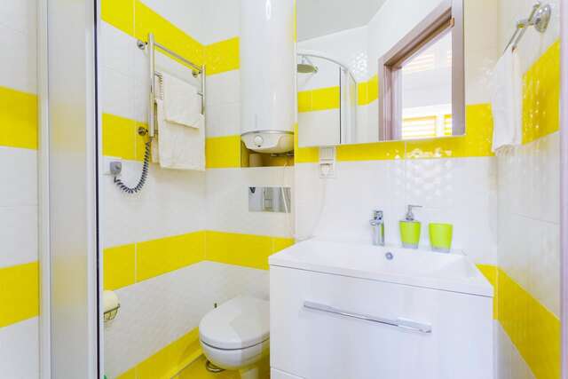 Апартаменты Комфортные мини-апартаменты студио на Ломоносова Киев-14